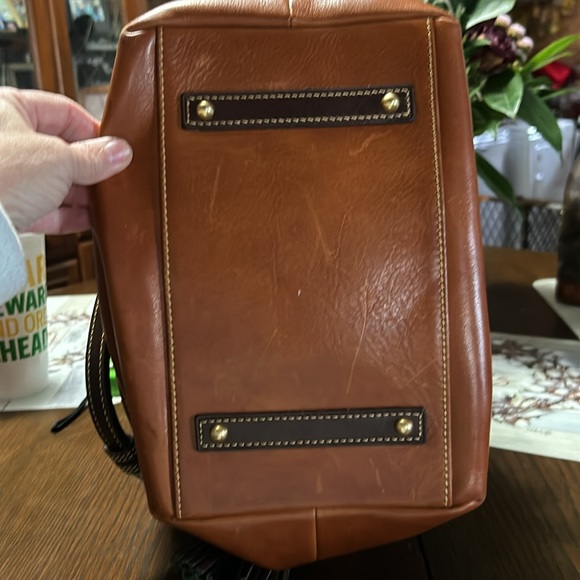 D&B purse in wonderful condition. - Picture 8 of 13